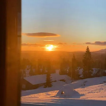 Near Three Alpine Centres In Trysil Feriehus *